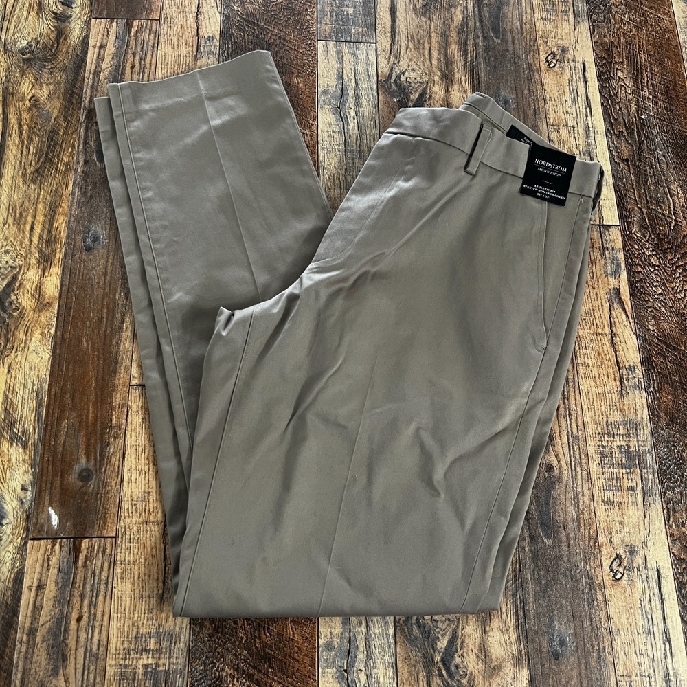Nordstrom Mens Pants Athletic Fit Stretch Non Iron Chino Preppy Office 33 32